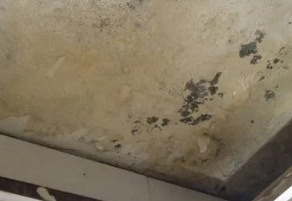 天水市阳台漏水维修公司分享下天水市卫生间渗水维修需要注意哪些问题。